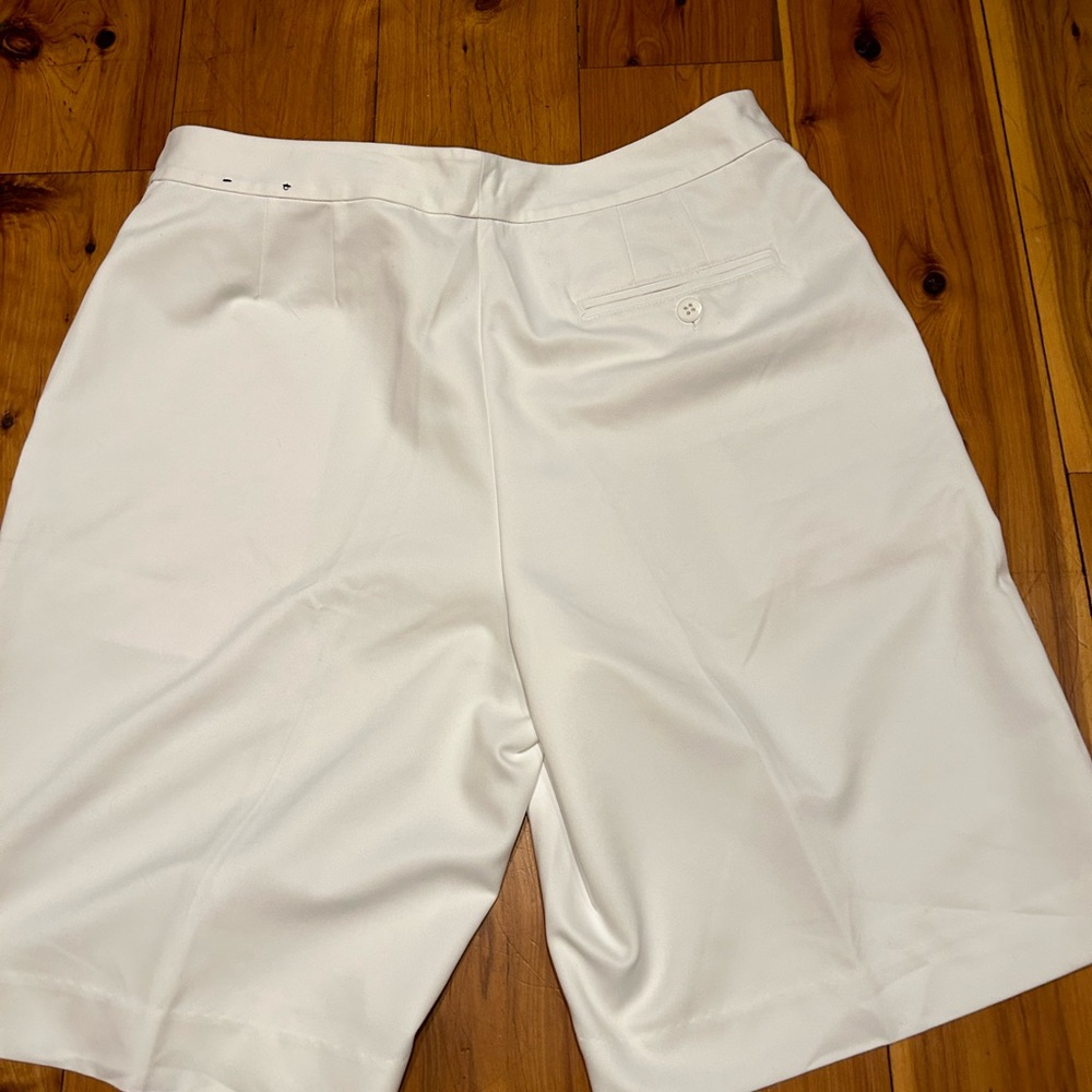 Women’s x tra dry Izod shorts. Size 12 🍎 - Picture 5 of 8